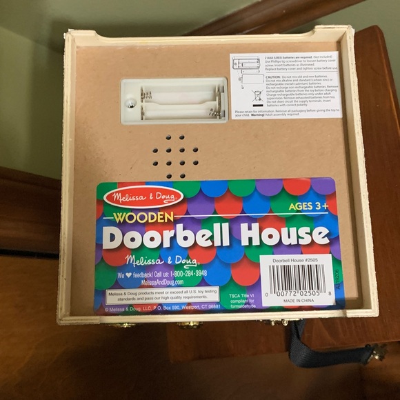 Melissa & Doug Wooden Doorbell House - Picture 8 of 12